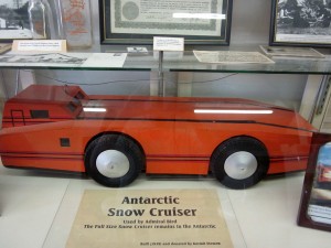 snow cruiser model